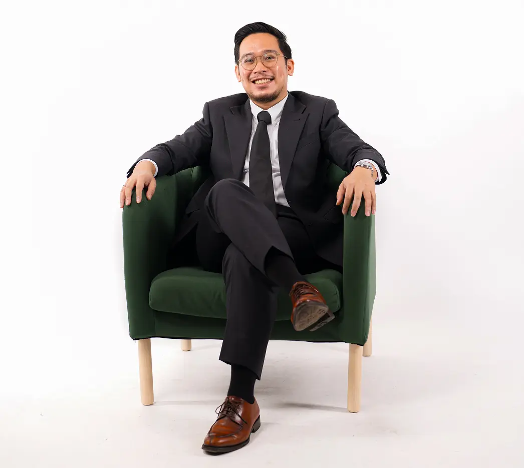 Fadhil M. Indrapraja, S.H.