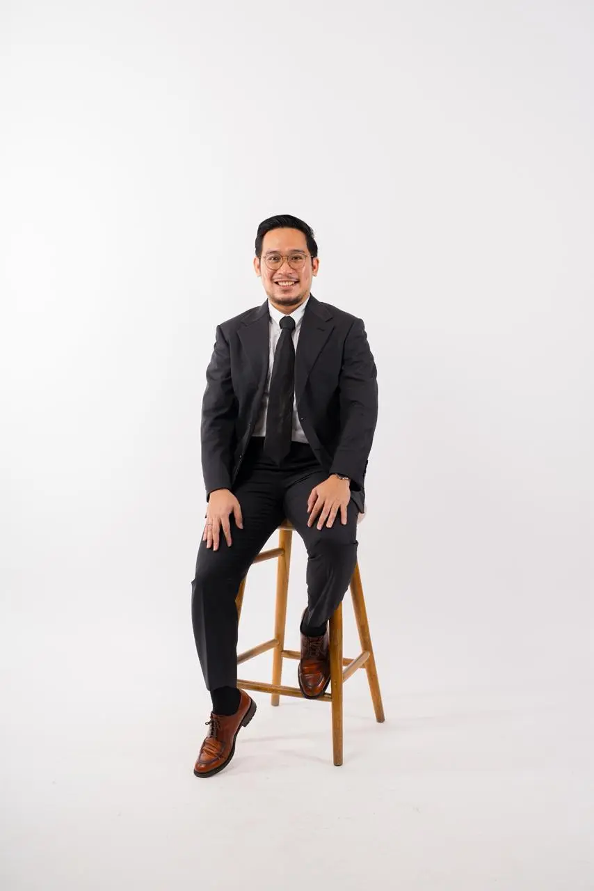 Fadhil M. Indrapraja, S.H.
